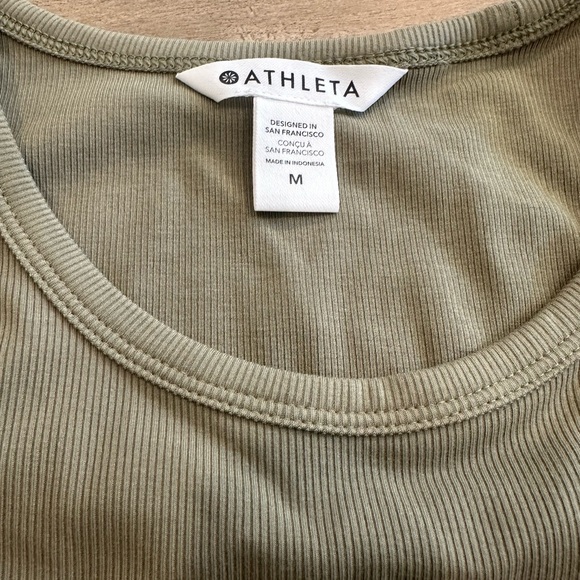 Athleta Signature Ribbed Tank size M - Picture 6 of 6